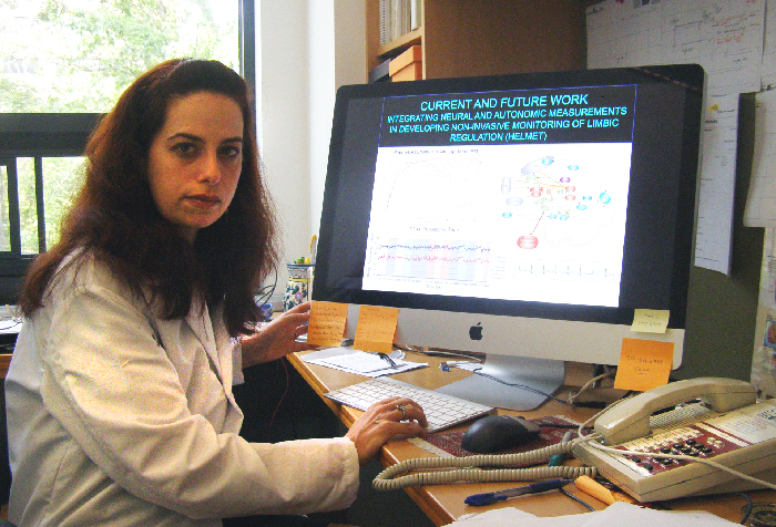 Lilianne photo in front of a computer